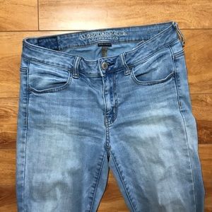 AMERICAN EAGLE 💫 SUPER STRETCH light wash jeans